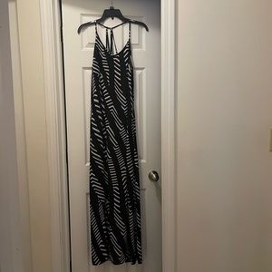 Black & White patterned Maxi-Long Dress